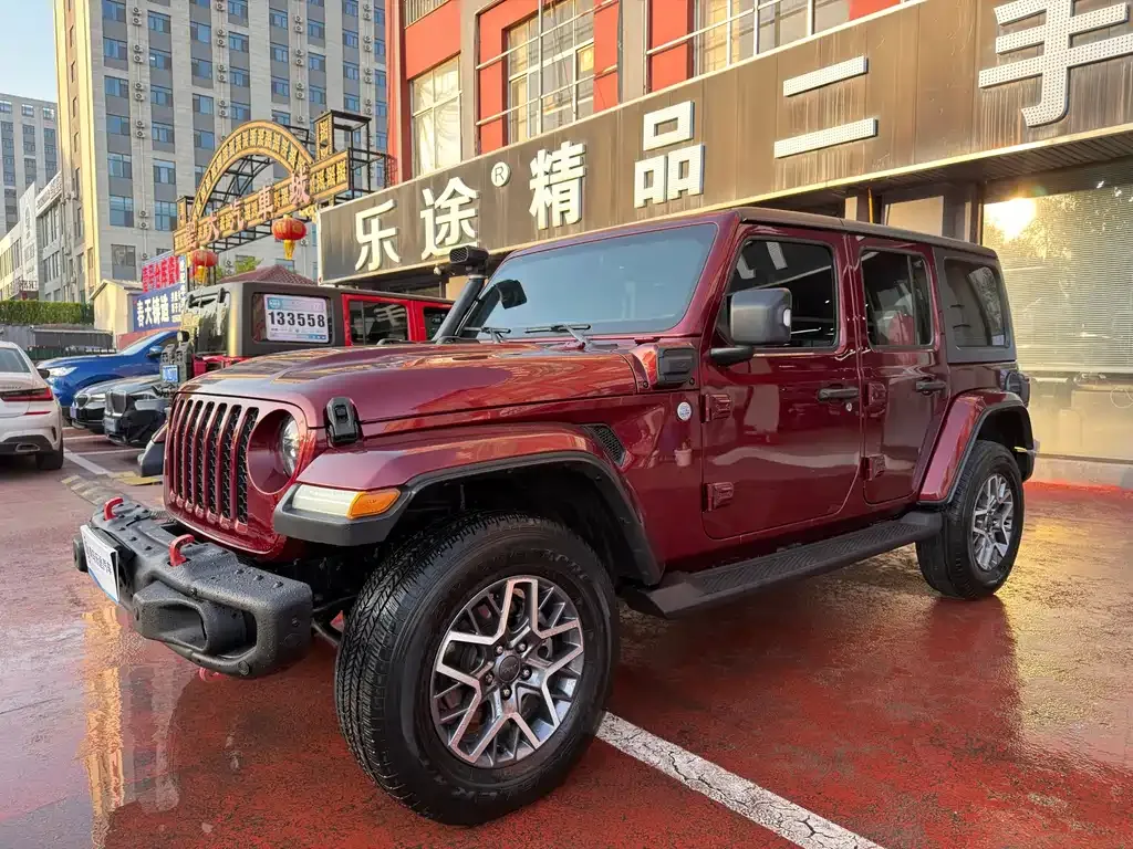 Jeep Wrangler PHEV — фото 9