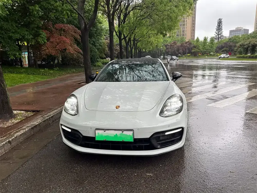 Porsche Panamera Hybrid — фото 10