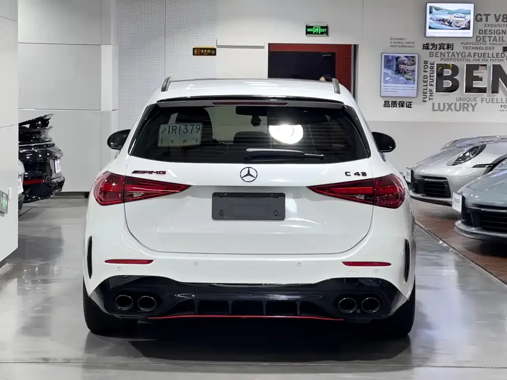 Mercedes-Benz C-Class AMG — фото 2