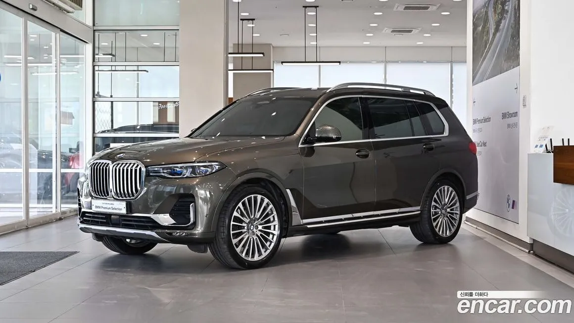 BMW X7 — фото 2