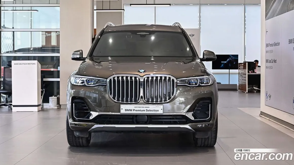 BMW X7 — фото 1