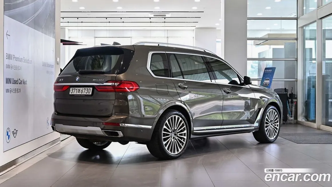 BMW X7 — фото 5