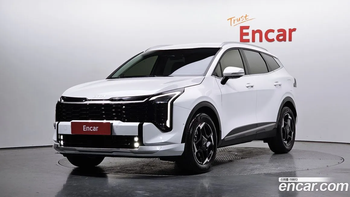 Kia Sportage — фото 1