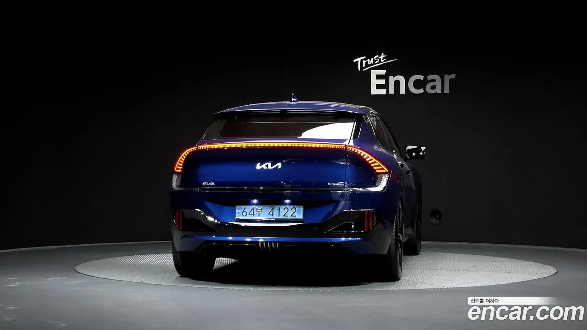Kia EV6 — фото 5