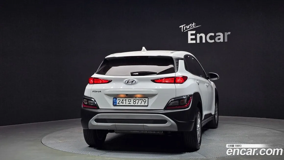 Hyundai Kona — фото 2