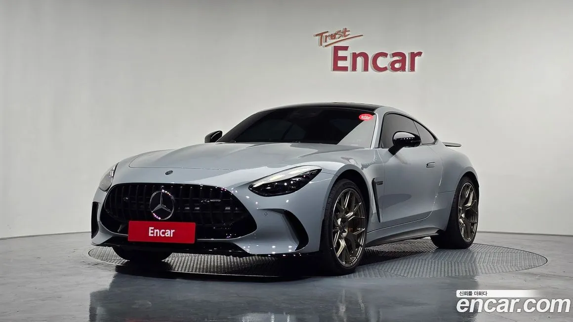 Mercedes-Benz AMG GT — фото 1