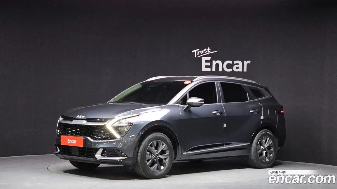 Kia Sportage — фото 1