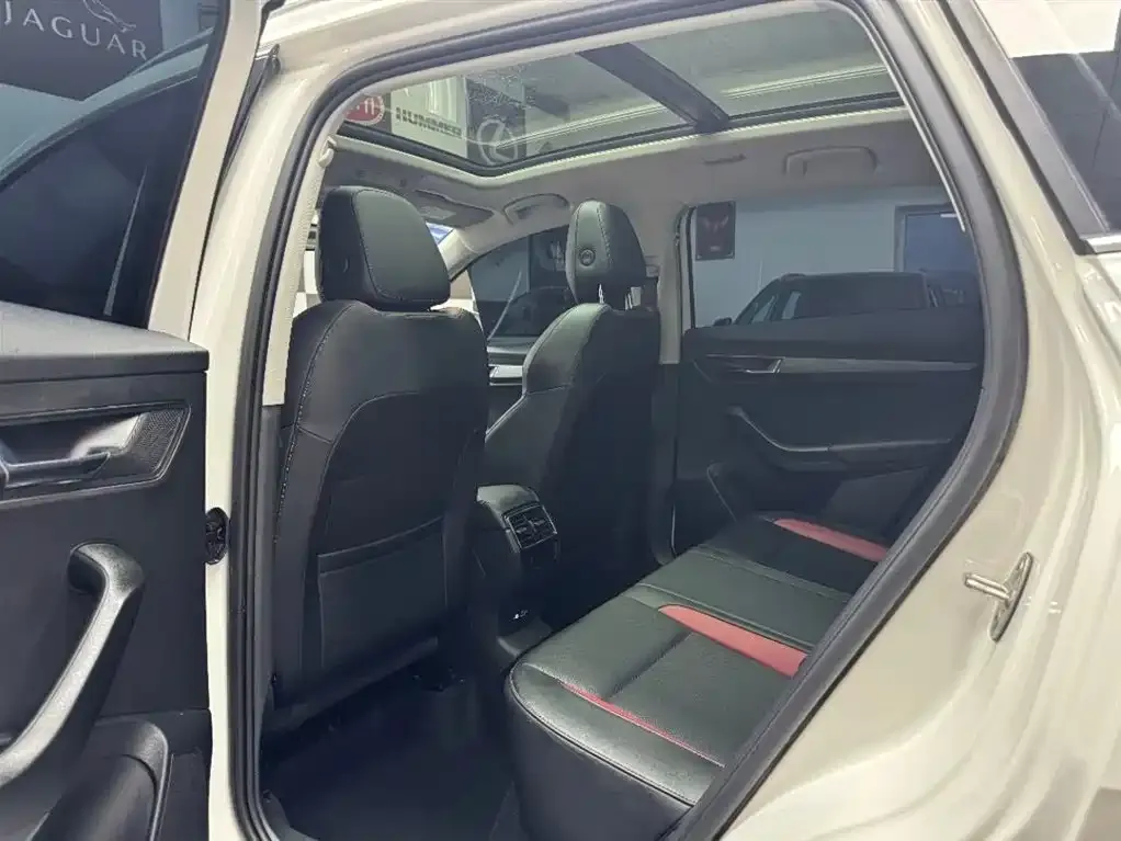 Skoda Karoq — фото 2