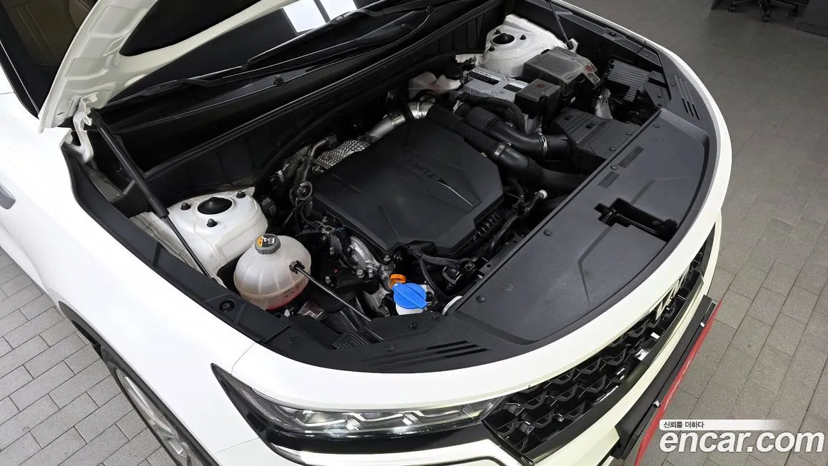 Kia Sorento — фото 10
