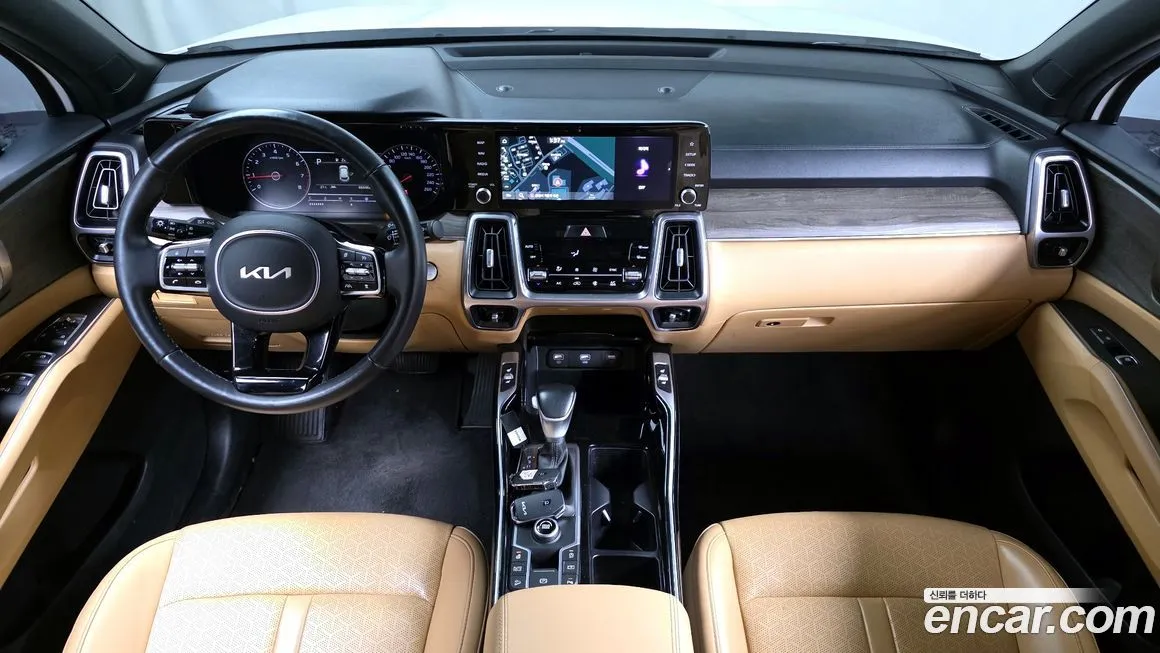 Kia Sorento — фото 7