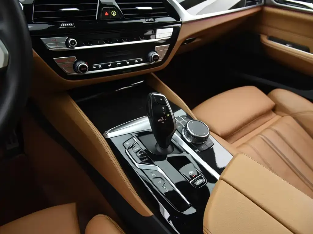 BMW 6 Series GT — фото 9
