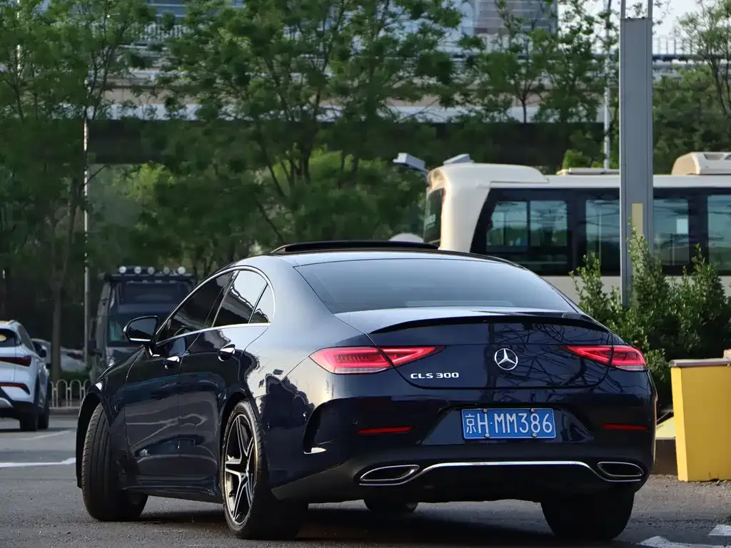 Mercedes-Benz CLS — фото 5