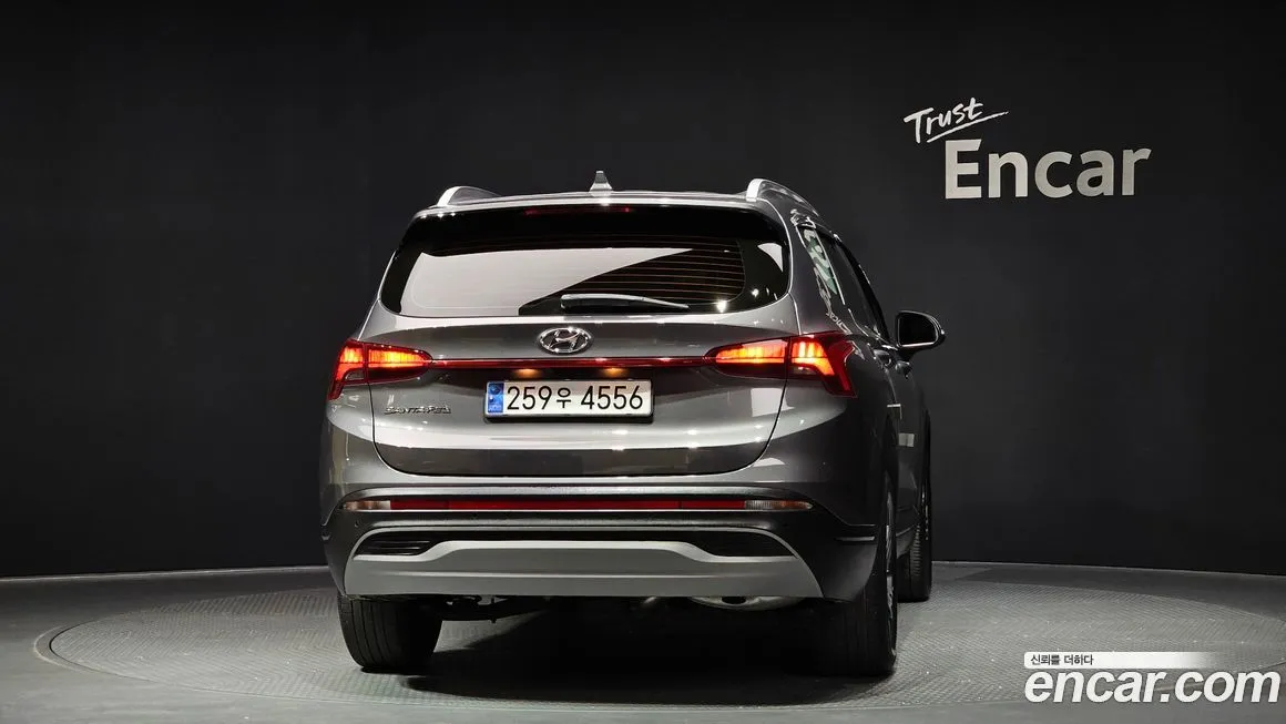 Hyundai Santafe — фото 2