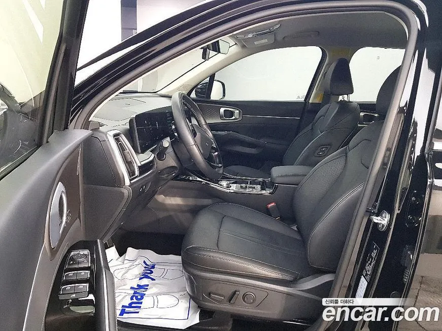 Kia Sorento — фото 7