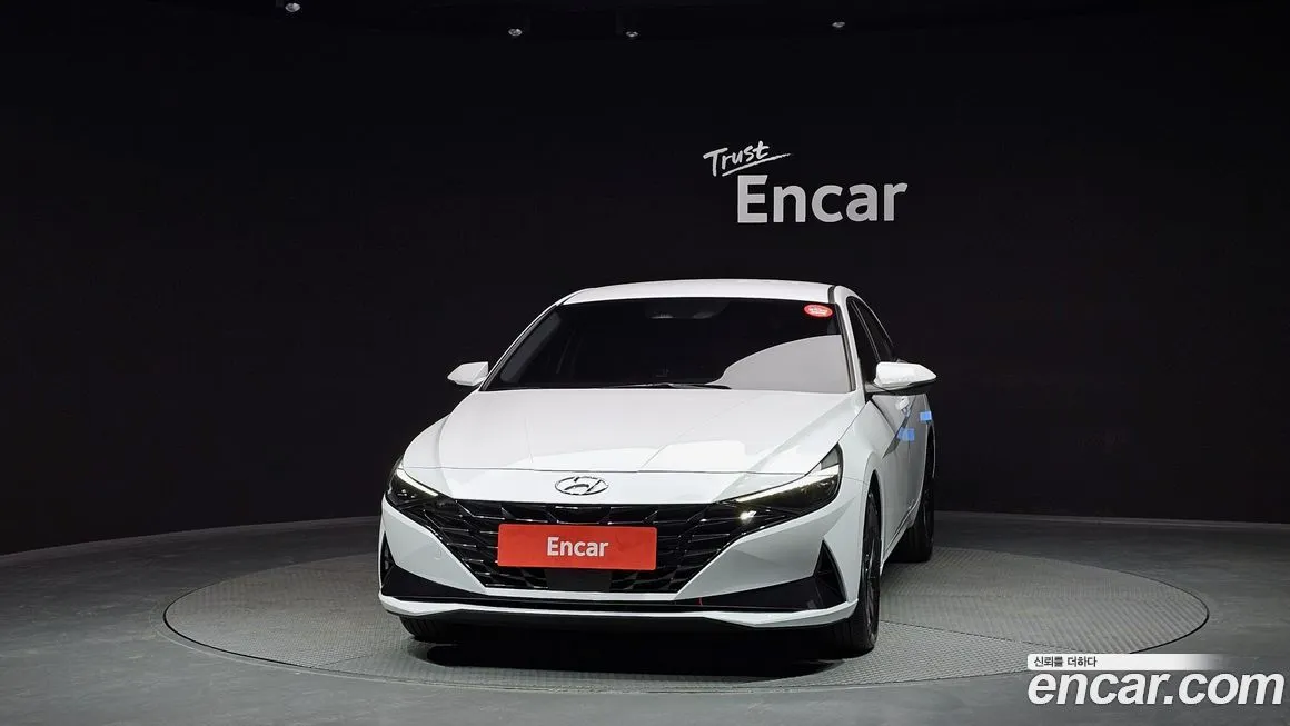 Hyundai AVANTE — фото 3