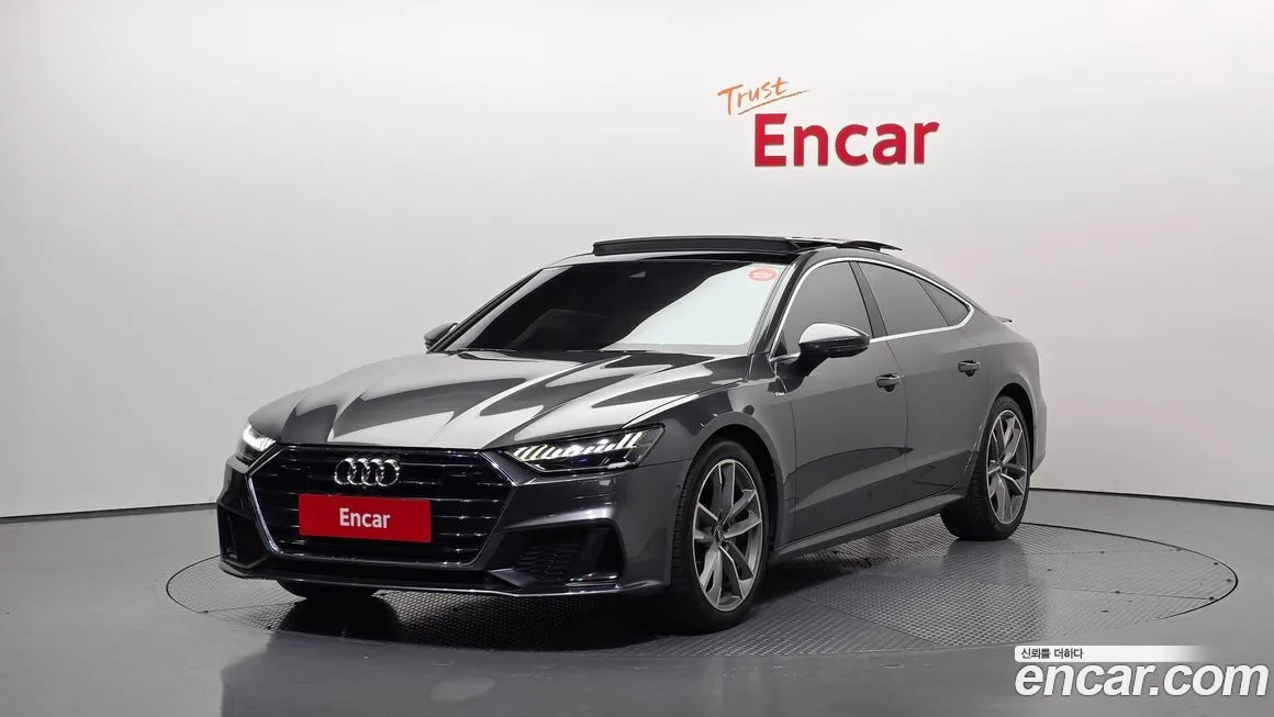 Audi A7 — фото 1