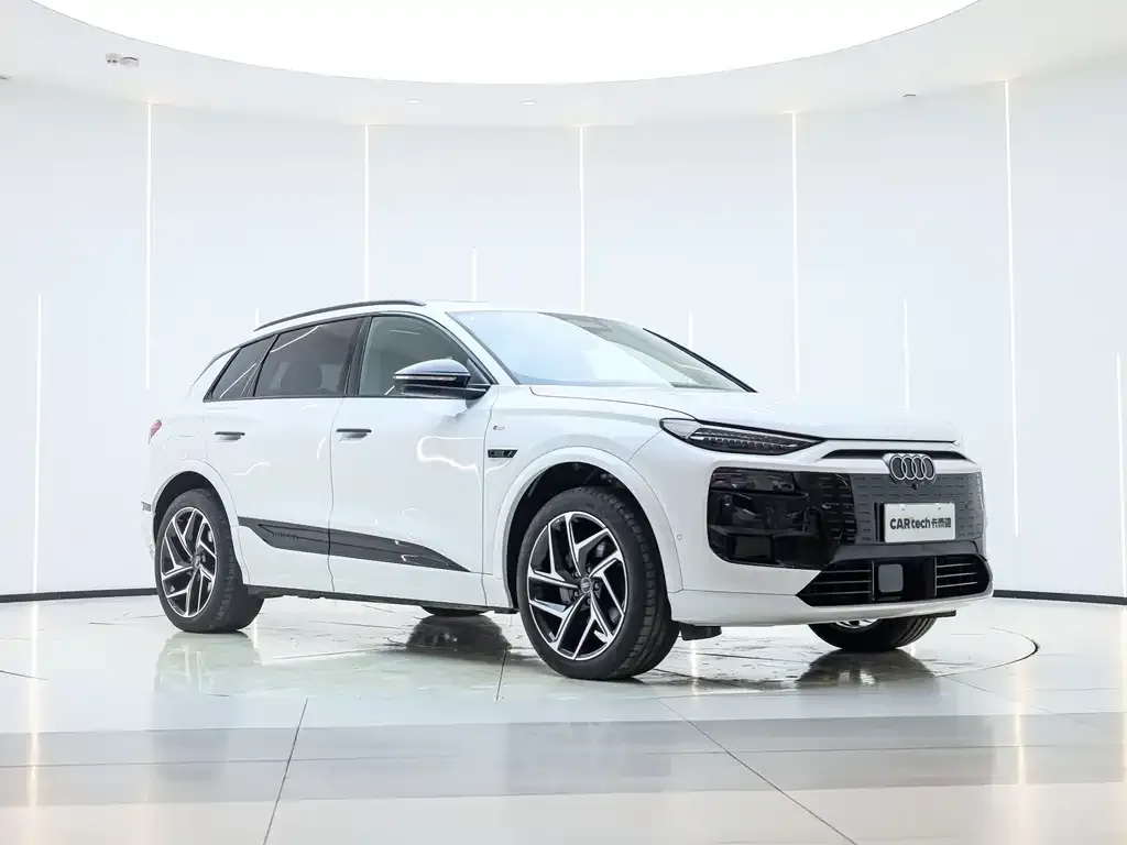 Audi Q6L e-tron — фото 5