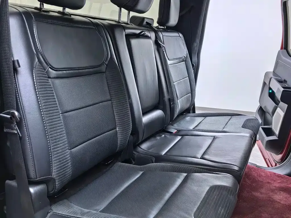 Ford F-150 Raptor — фото 5