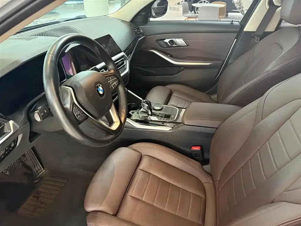 BMW 3 Series — фото 10