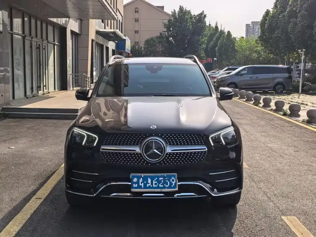 Mercedes-Benz GLE — фото 9