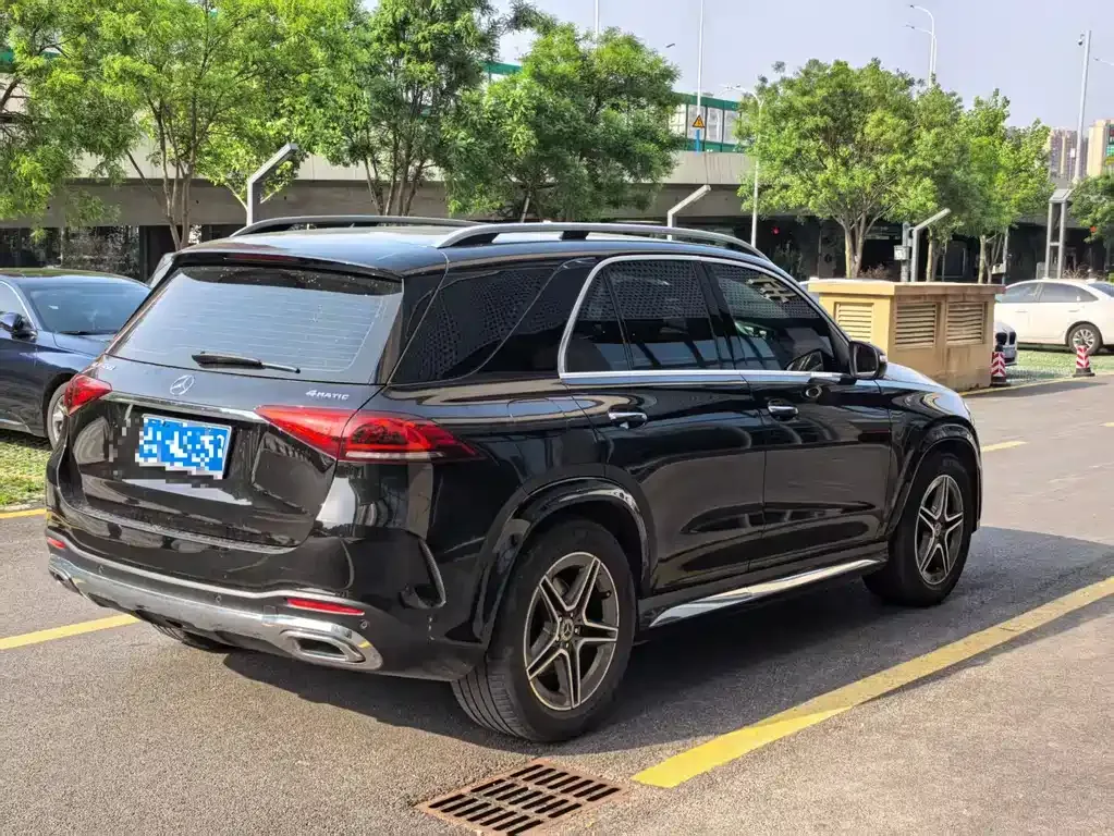 Mercedes-Benz GLE — фото 6