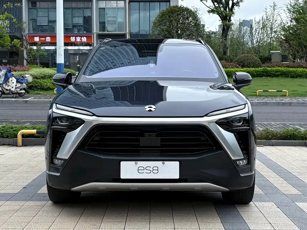 NIO ES8 — фото 8