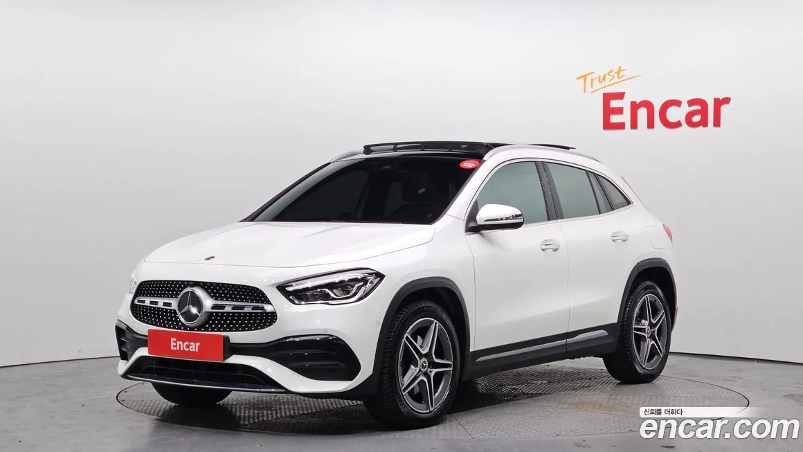 Mercedes-Benz GLA-Class — фото 1