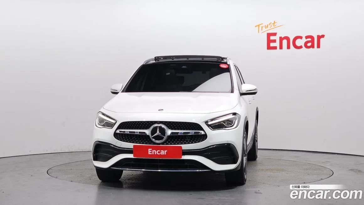 Mercedes-Benz GLA-Class — фото 4