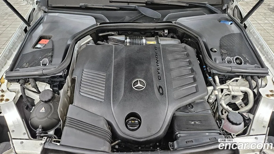Mercedes-Benz CLS-Class — фото 10