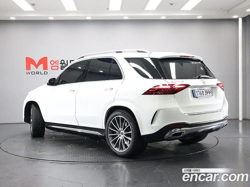 Mercedes-Benz GLE-Class — фото 4