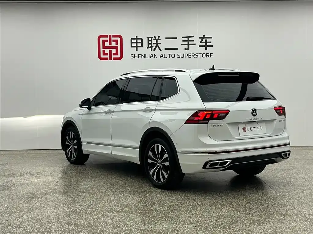 Volkswagen Tiguan L — фото 7