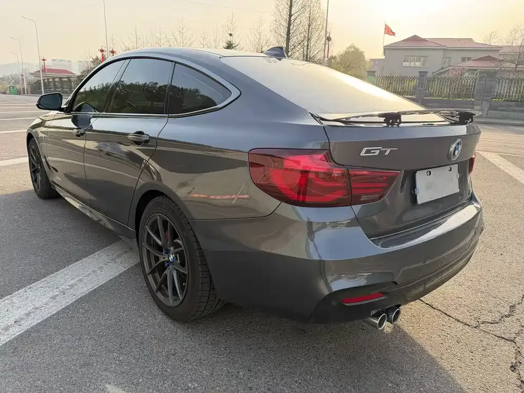 BMW 3 Series GT — фото 4