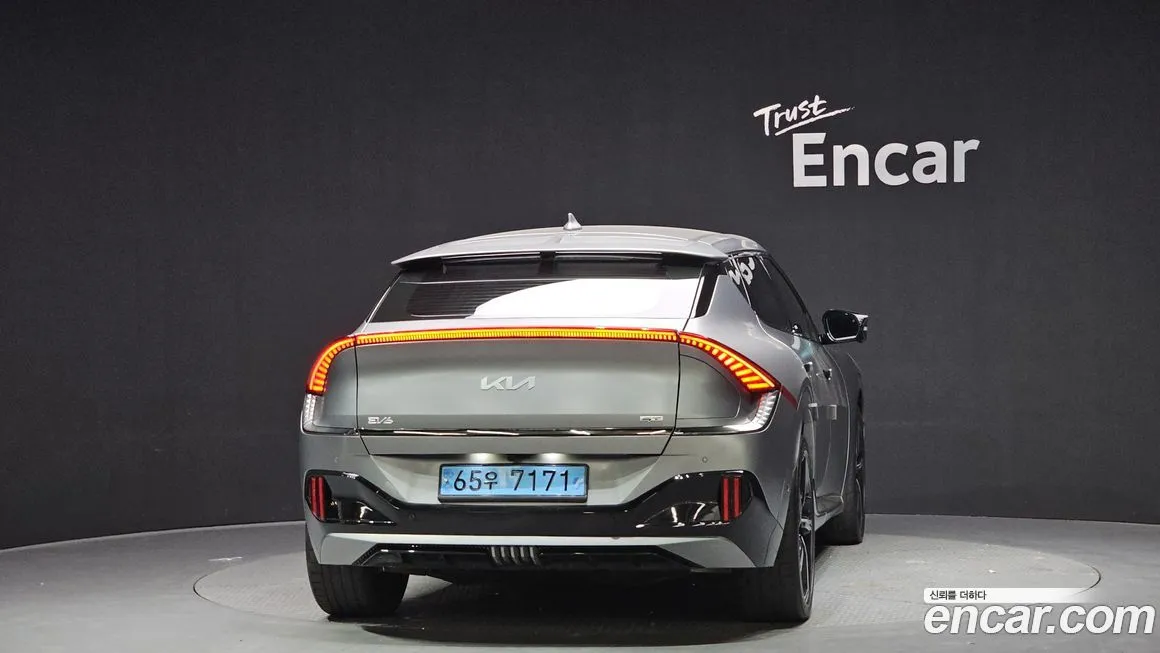 Kia EV6 — фото 3