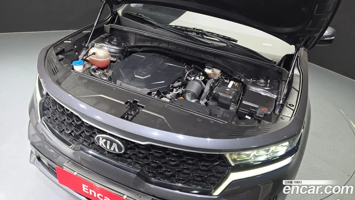 Kia Sorento — фото 10