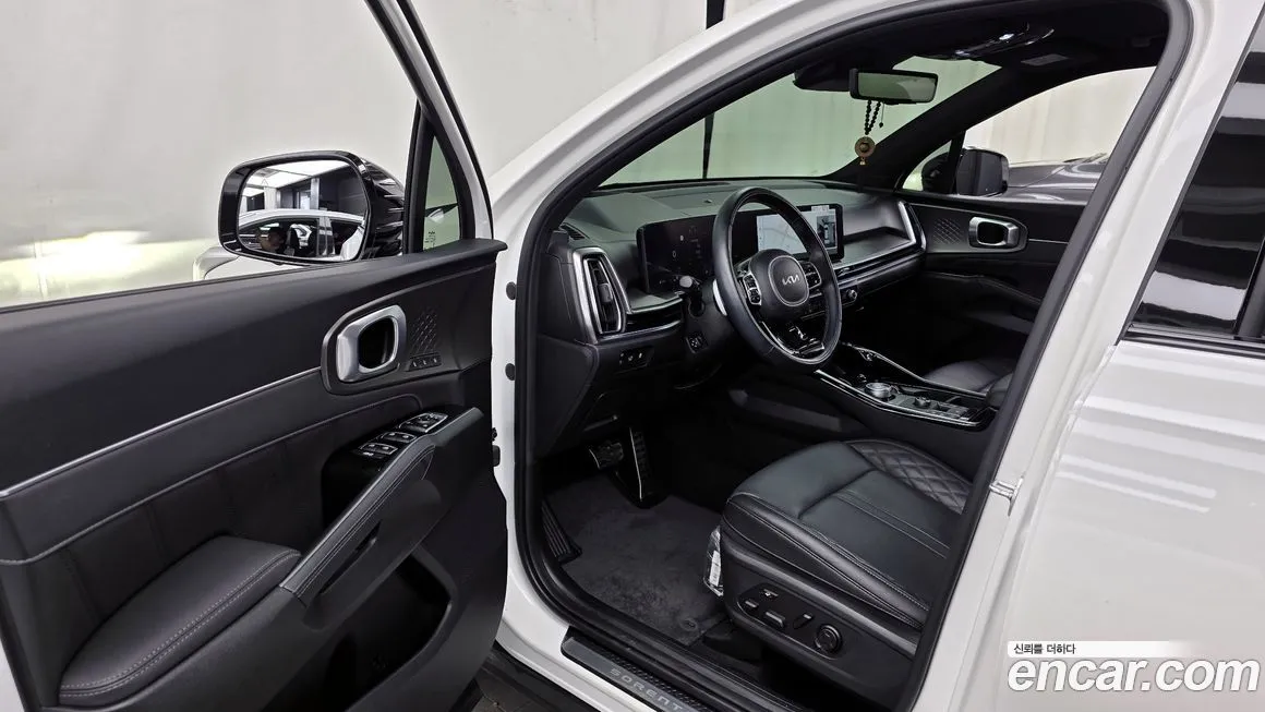 Kia Sorento — фото 7