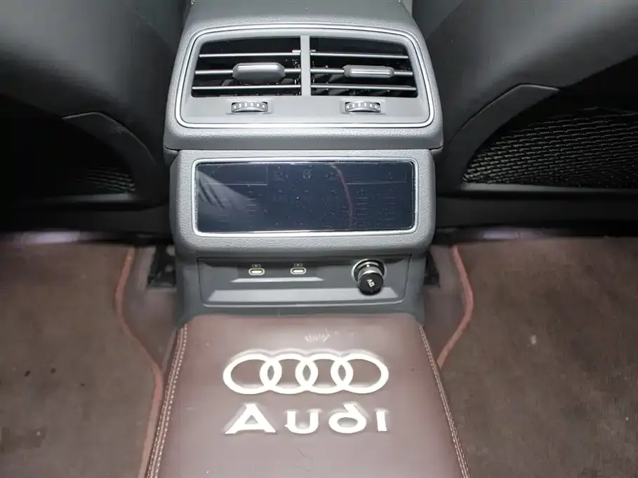Audi A6L — фото 4