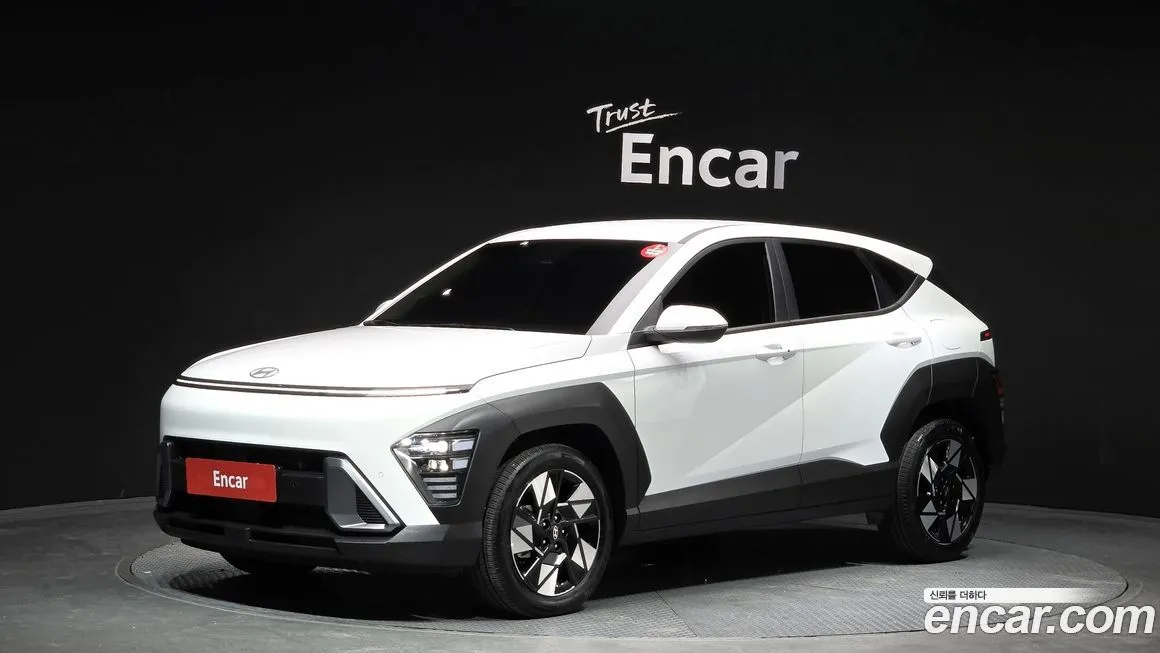Hyundai Kona — фото 1