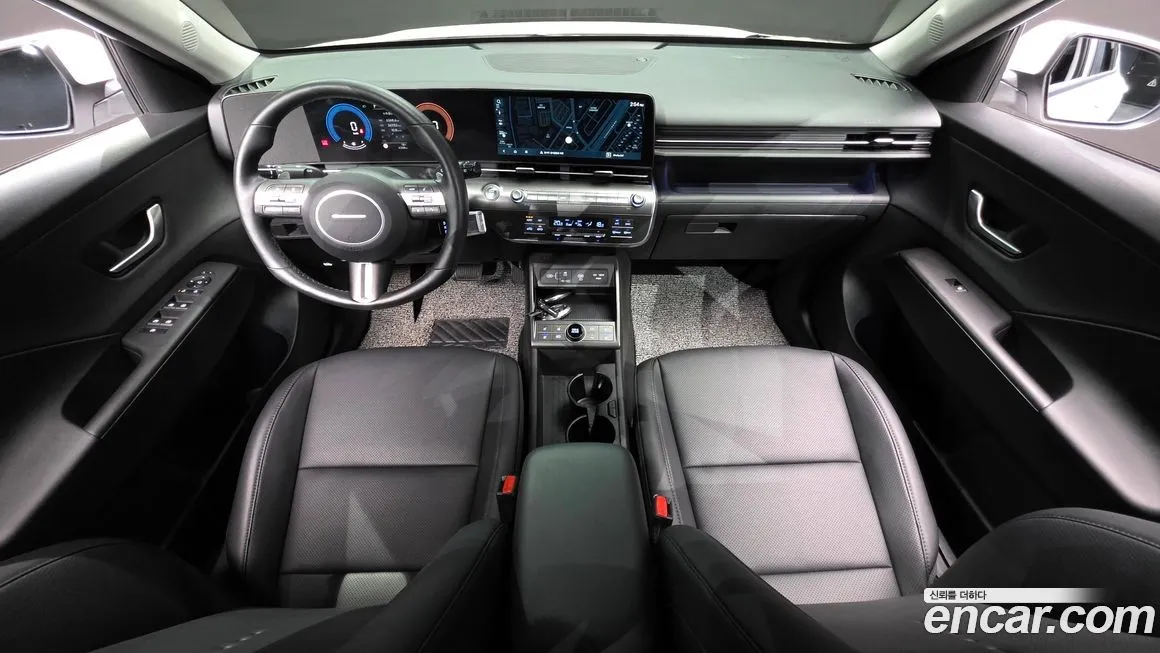 Hyundai Kona — фото 8