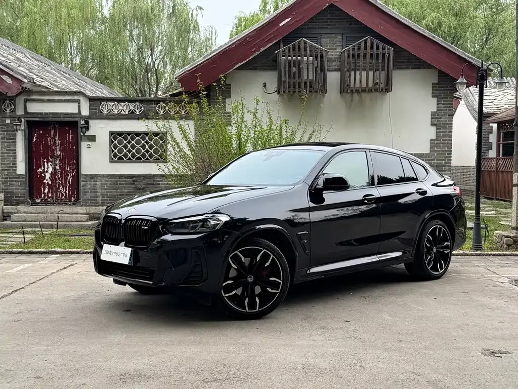 BMW X4 M40i — фото 1