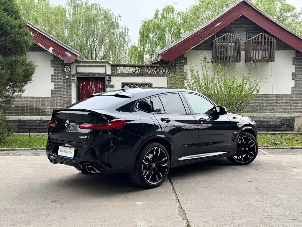 BMW X4 M40i — фото 10