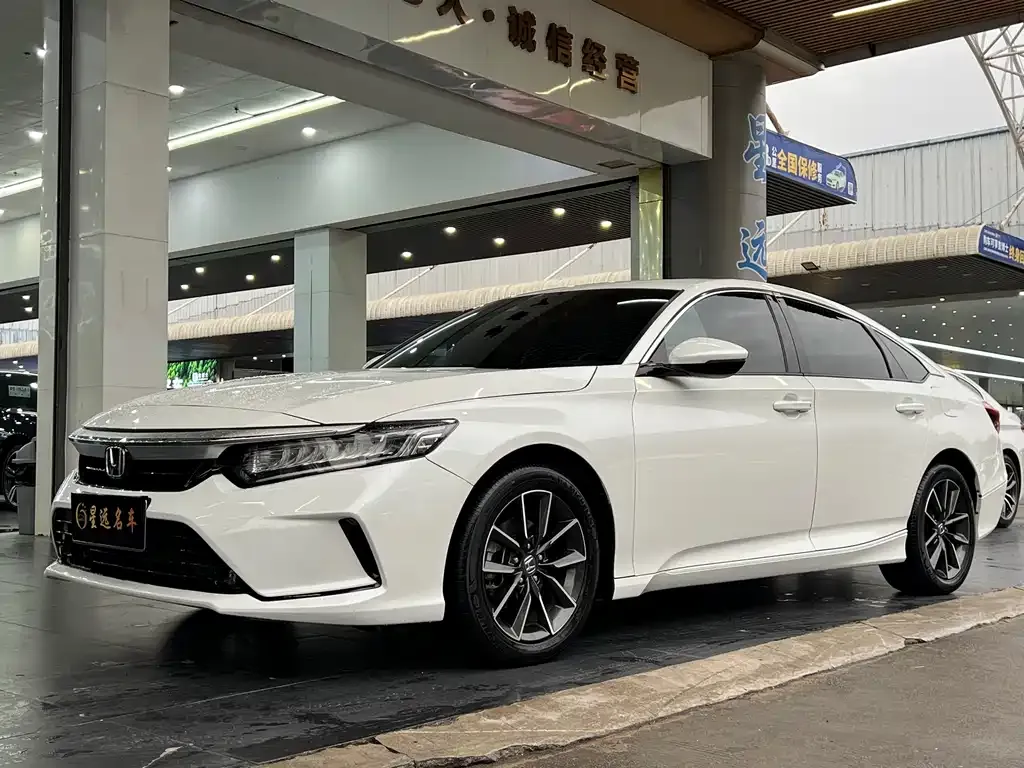 Honda Inspire — фото 1