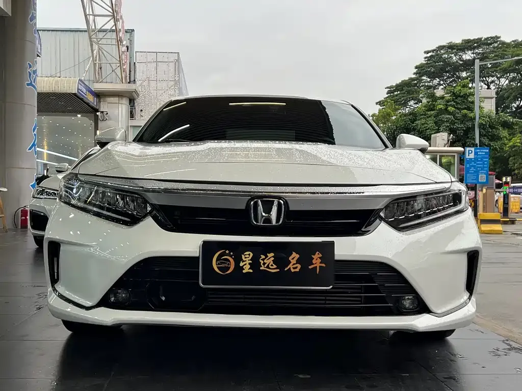 Honda Inspire — фото 8