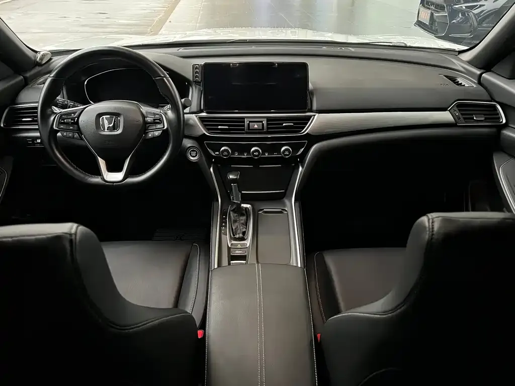 Honda Inspire — фото 3