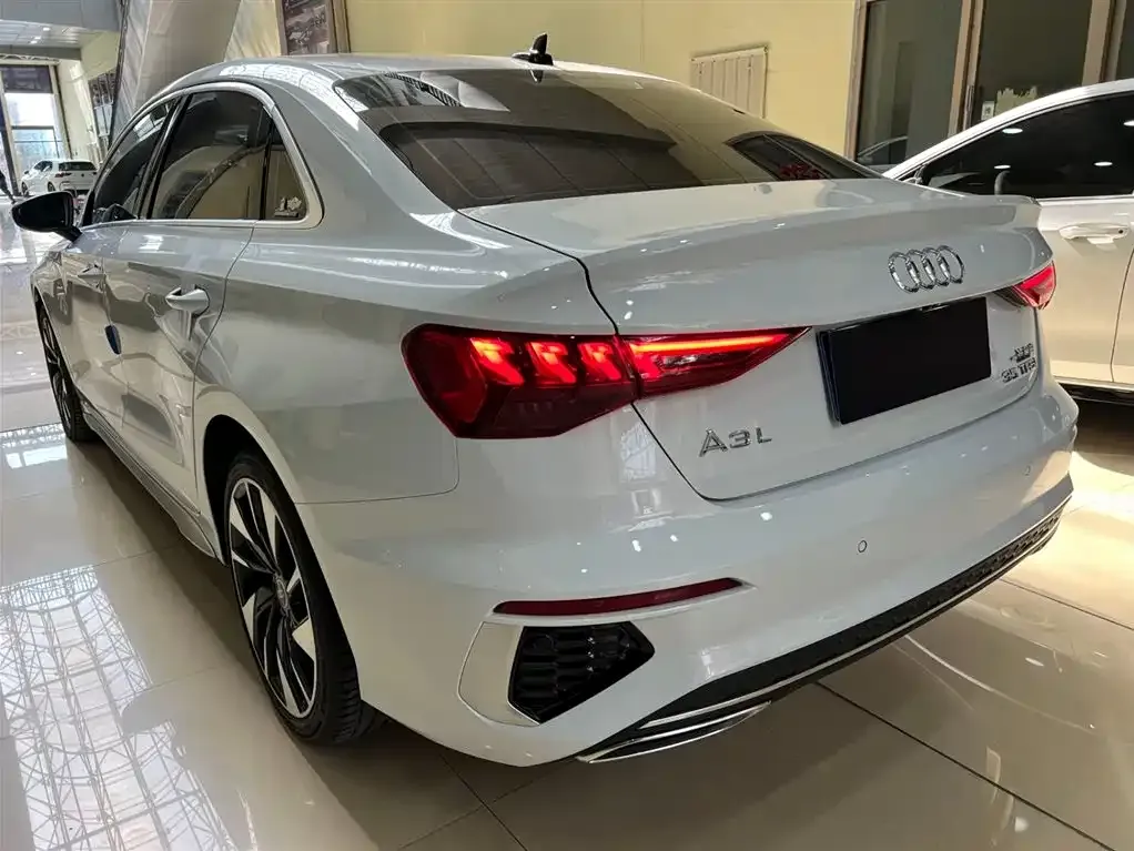 Audi A3 — фото 8