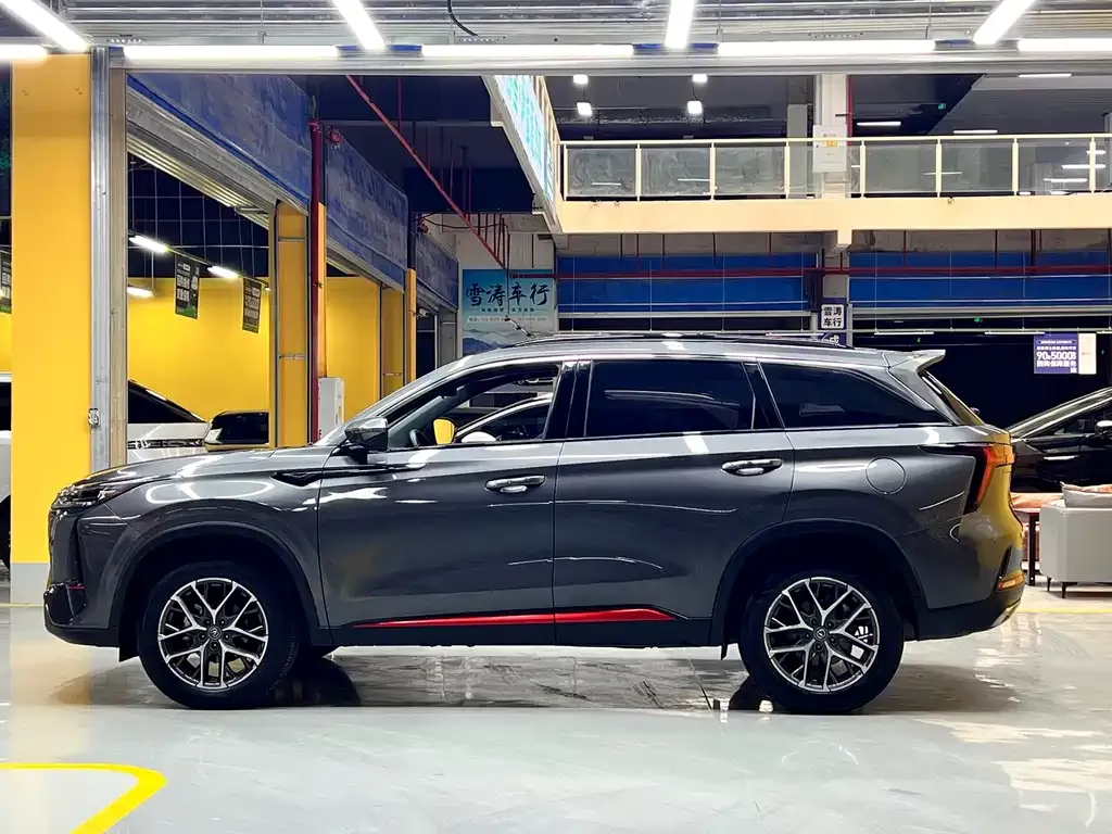 Changan CS75PLUS — фото 7