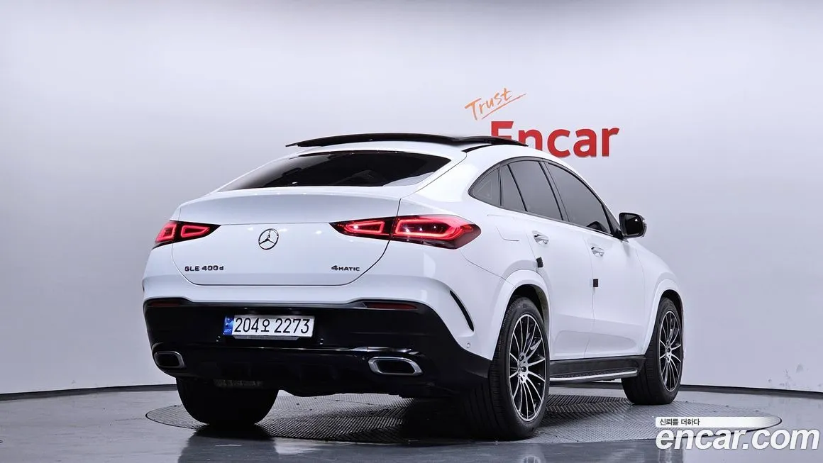Mercedes-Benz GLE-Class — фото 8