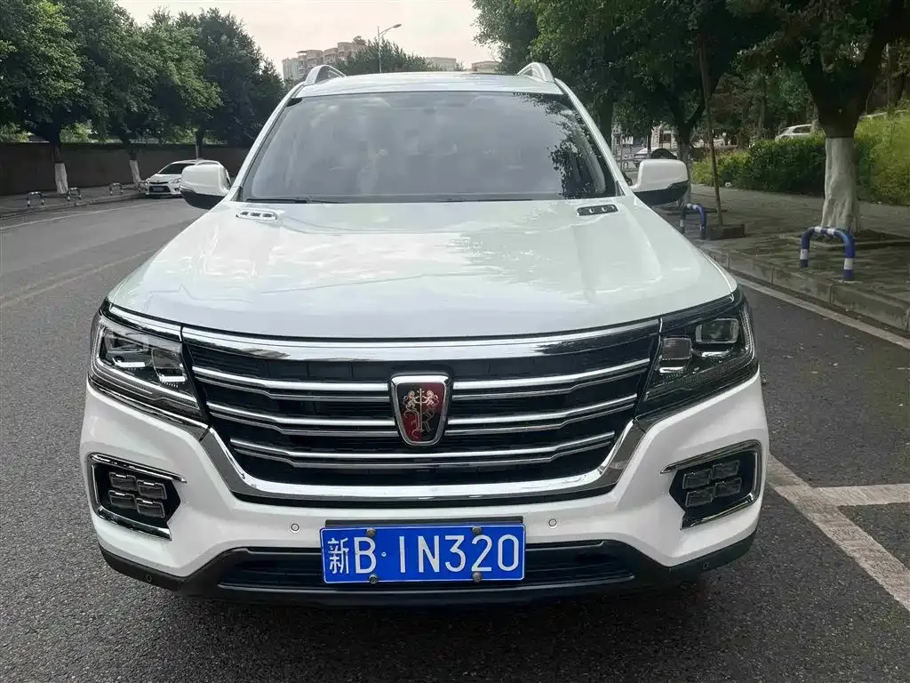 Roewe RX8 — фото 1