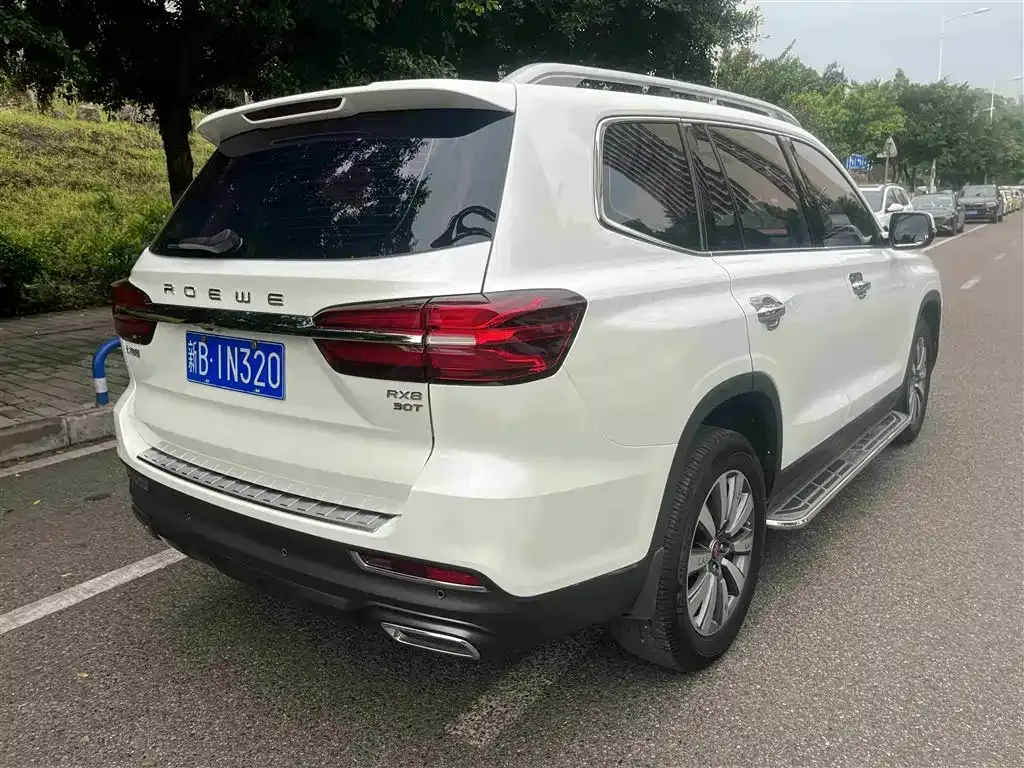 Roewe RX8 — фото 5