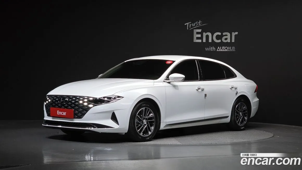 Hyundai Grandeur — фото 1