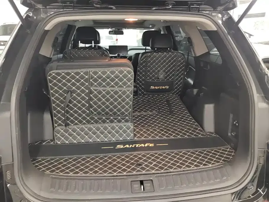 Hyundai Santa Fe — фото 9